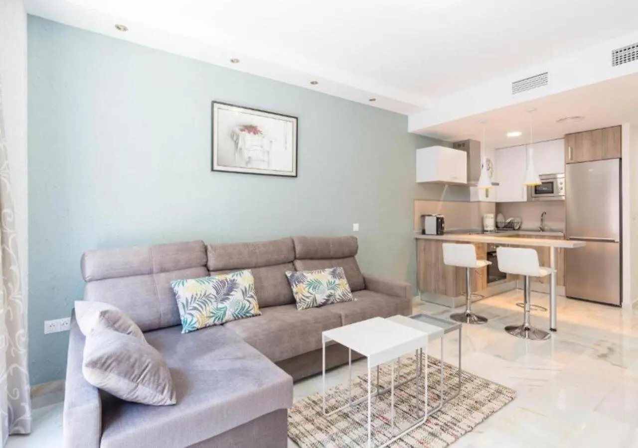 Supreme City Centre & Parking Malaga 0*,